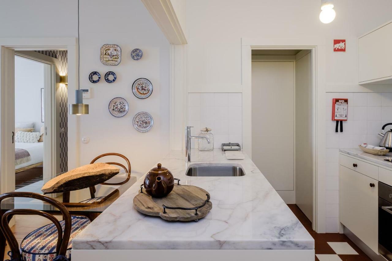 Boutique Rentals-Flores Plaza In City Historical Center ポルト エクステリア 写真