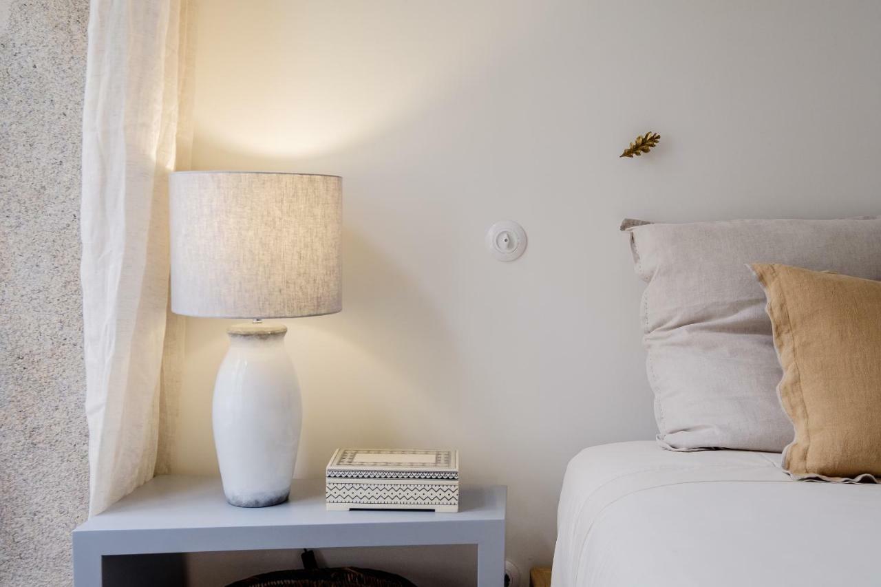 Boutique Rentals-Flores Plaza In City Historical Center ポルト エクステリア 写真