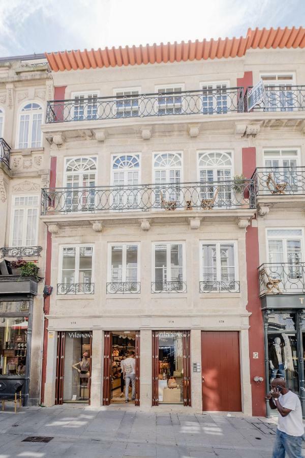 Boutique Rentals-Flores Plaza In City Historical Center ポルト エクステリア 写真